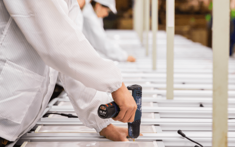 Fabricant de lampadaires solaires