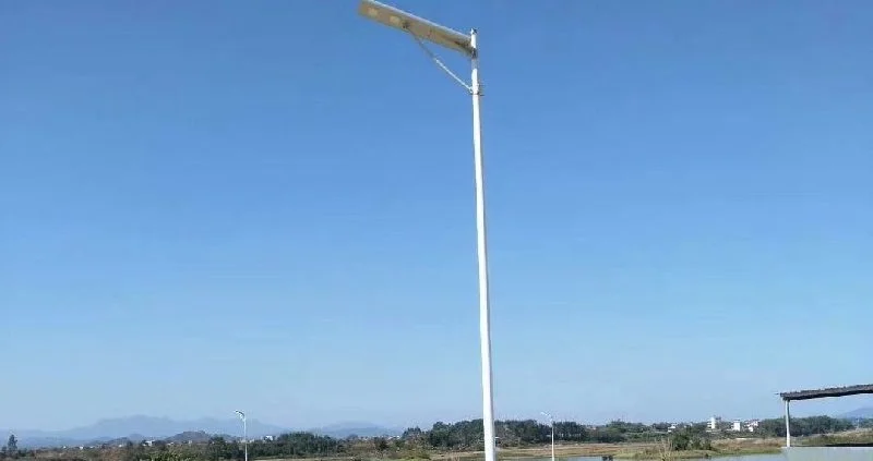la lumière solaire extérieure contribue au renouveau rural en Chine