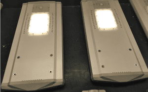 tudo em um poste de luz solar