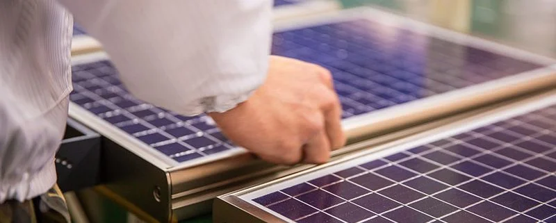 fábrica de farolas solares