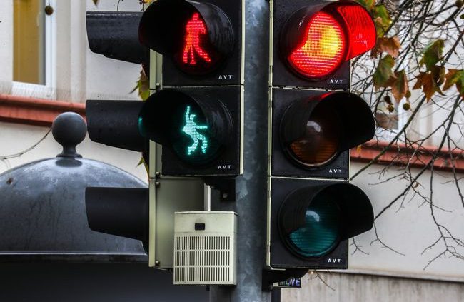 solar traffic light