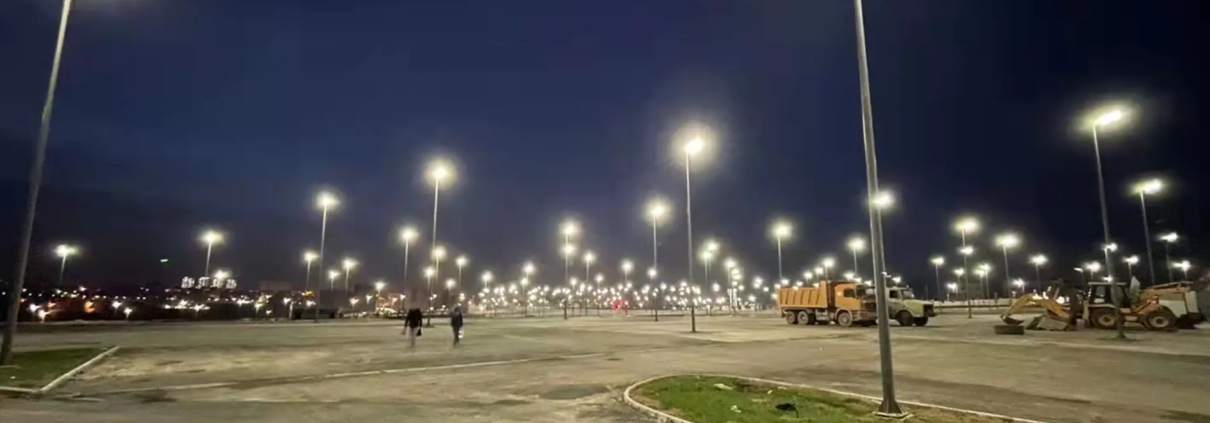 أفضل أضواء الشوارع بالطاقة الشمسية
