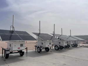 Solar light tower